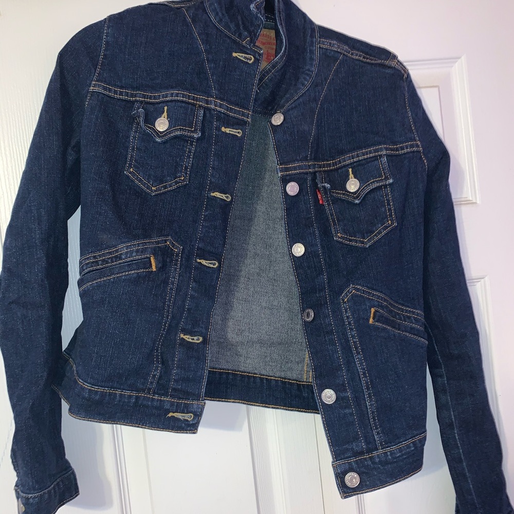 levi’s jean jacket